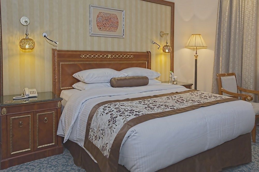 Konoz Al Yam Hotel Джеда Екстериор снимка