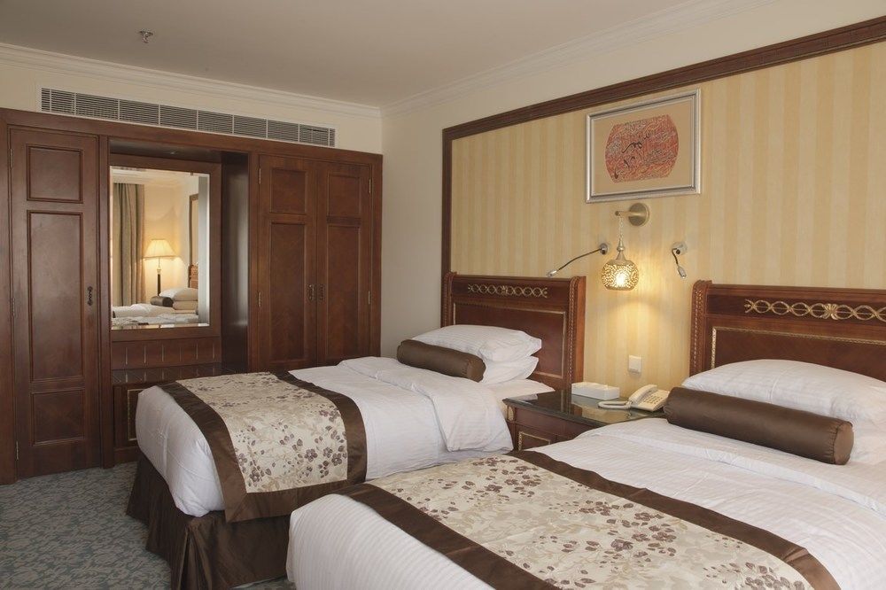 Konoz Al Yam Hotel Джеда Екстериор снимка