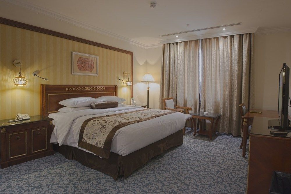 Konoz Al Yam Hotel Джеда Екстериор снимка